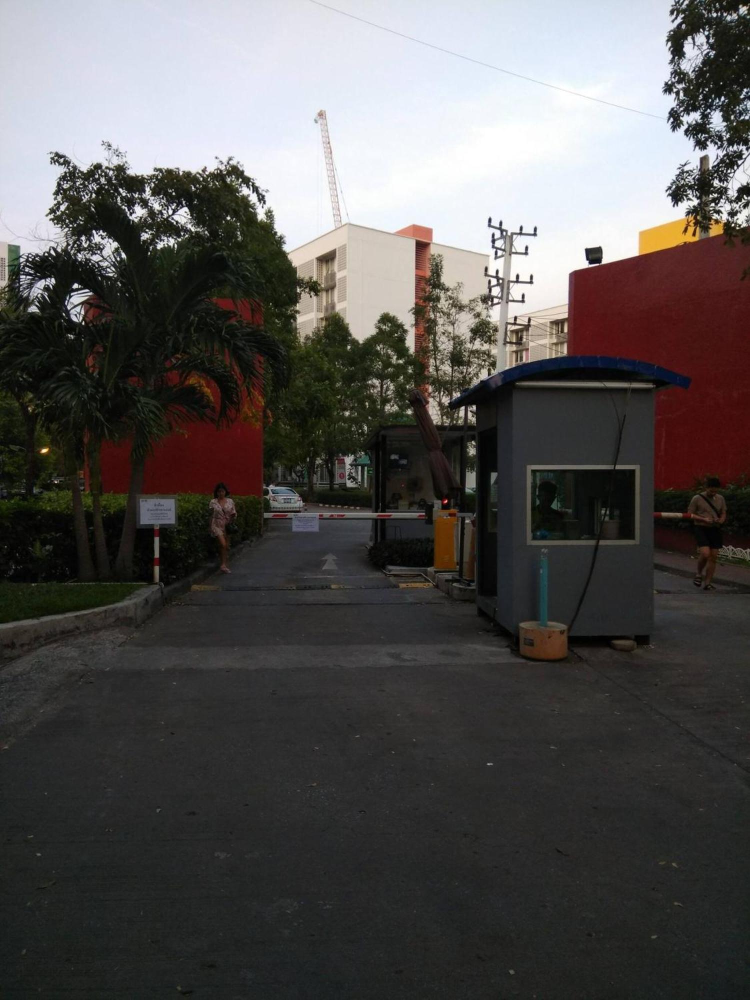 Savi Deluxe3 Nr Bangkokpiyavet Hospital