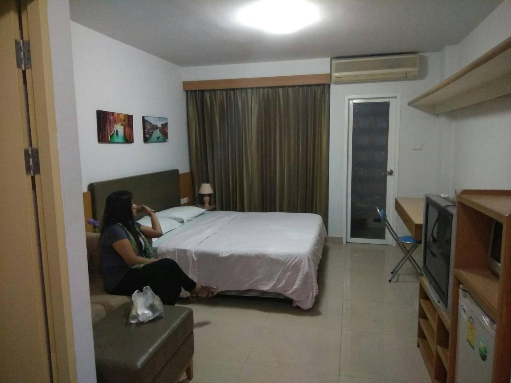 Savi Deluxe3 Nr Bangkokpiyavet Hospital Apartment