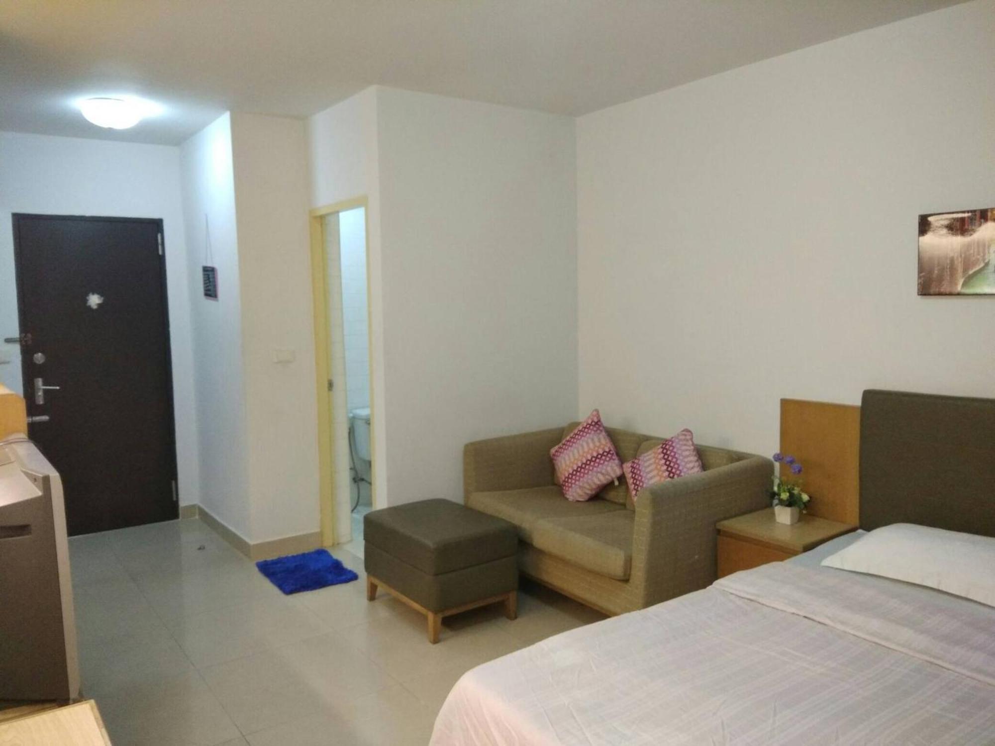 Savi Deluxe3 Nr Bangkokpiyavet Hospital *