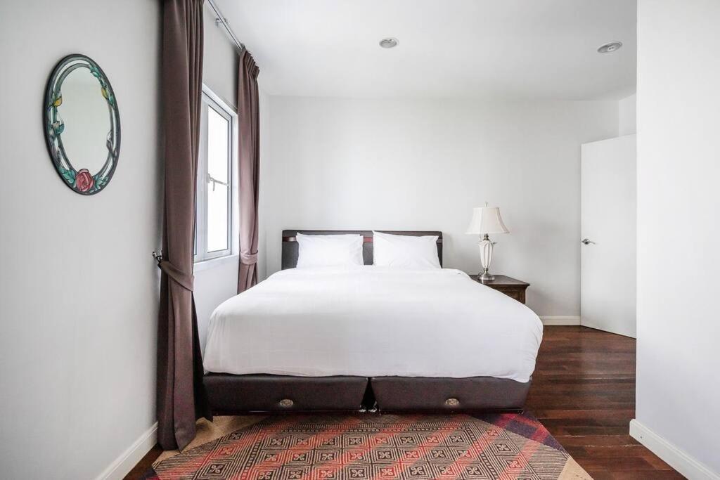 Miq_home404/asok Bts/resort Pool/10pax/1000mbwifi Villa *