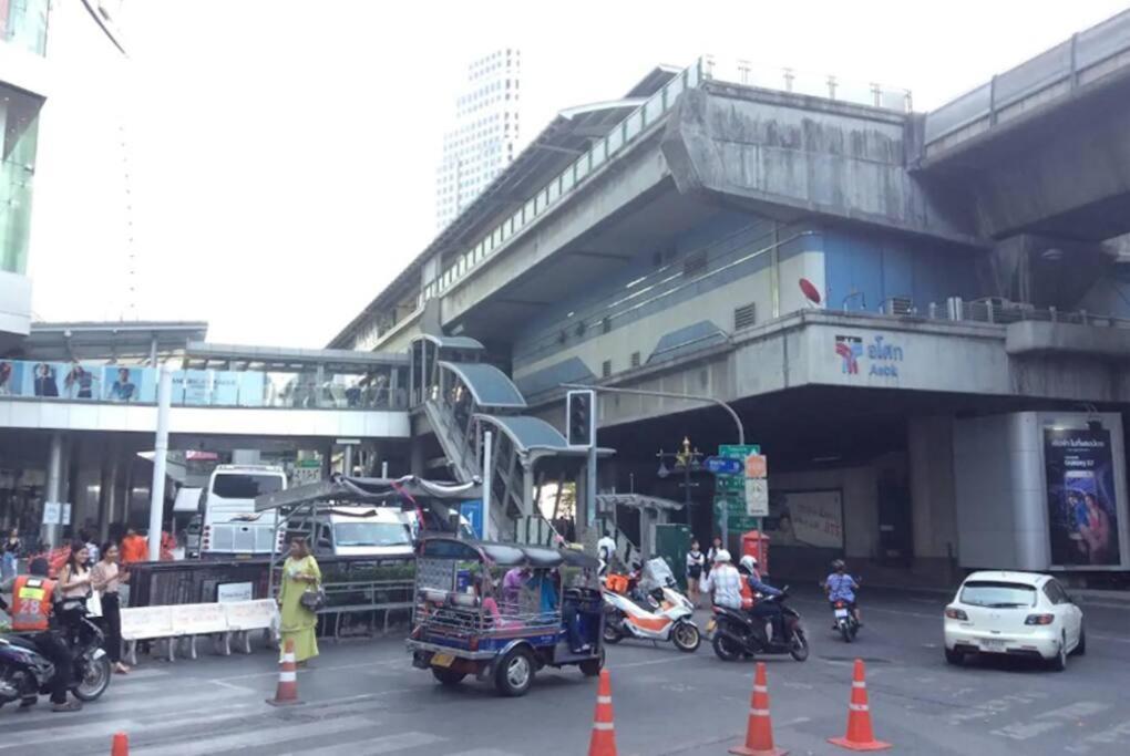 Miq_home404/asok Bts/resort Pool/10pax/1000mbwifi Bangkok