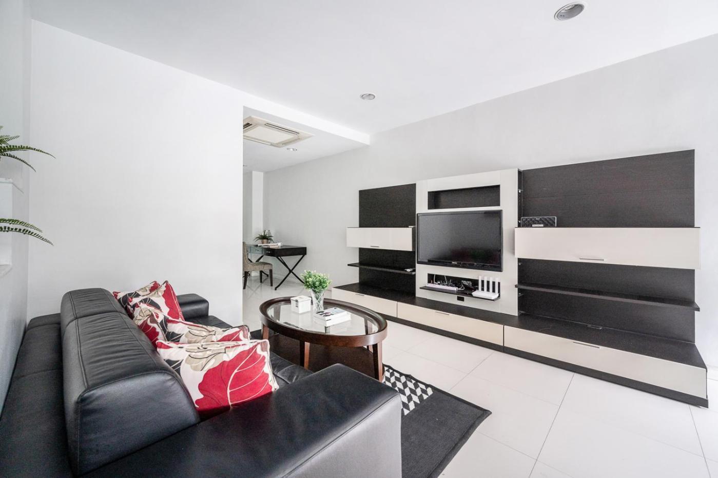 Miq_home404/asok Bts/resort Pool/10pax/1000mbwifi * Bangkok
