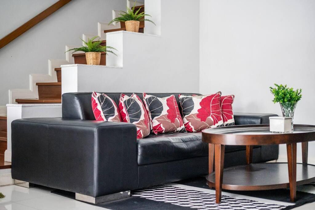 Miq_home404/asok Bts/resort Pool/10pax/1000mbwifi *
