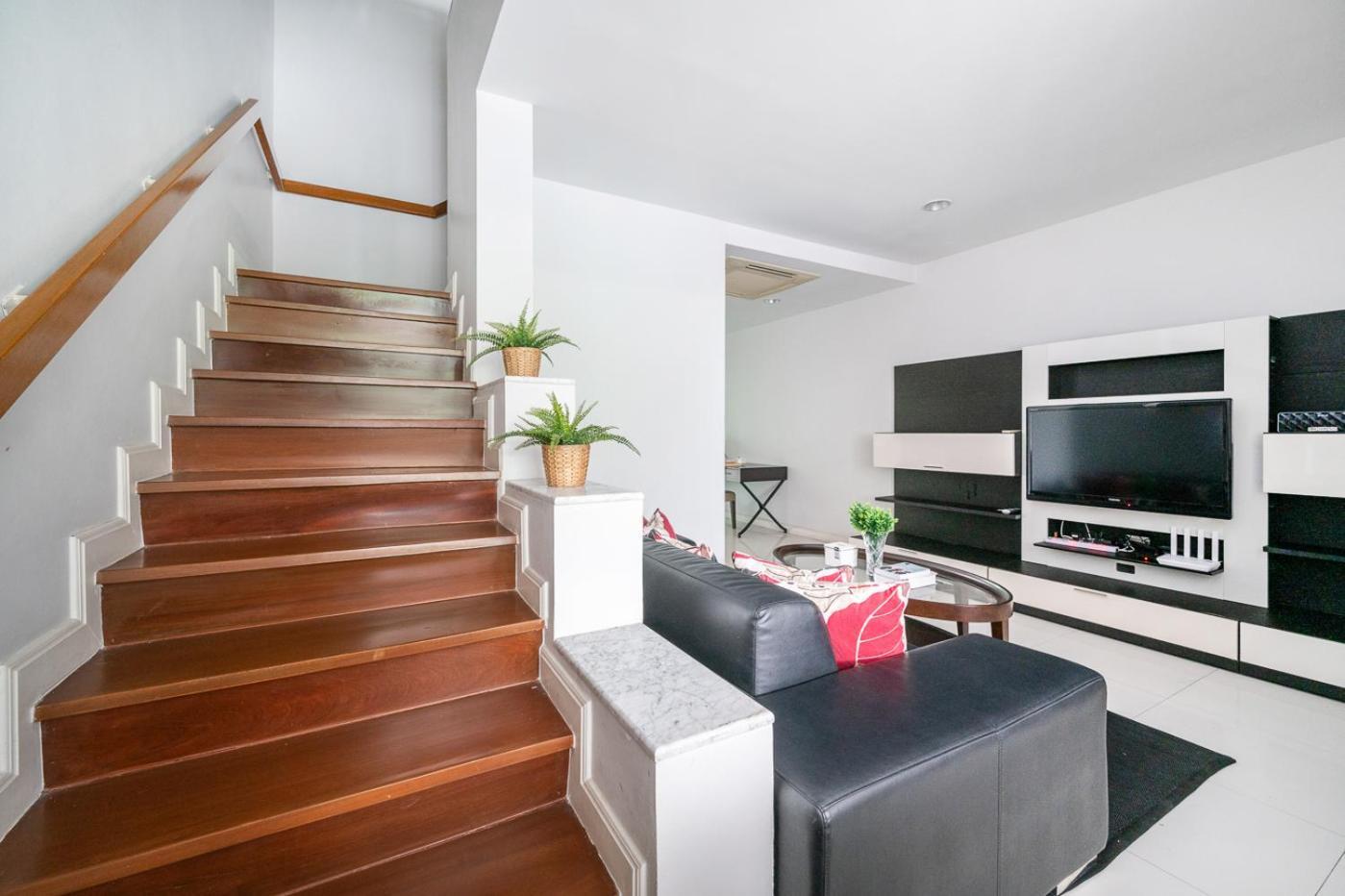 Miq_home404/asok Bts/resort Pool/10pax/1000mbwifi * Bangkok