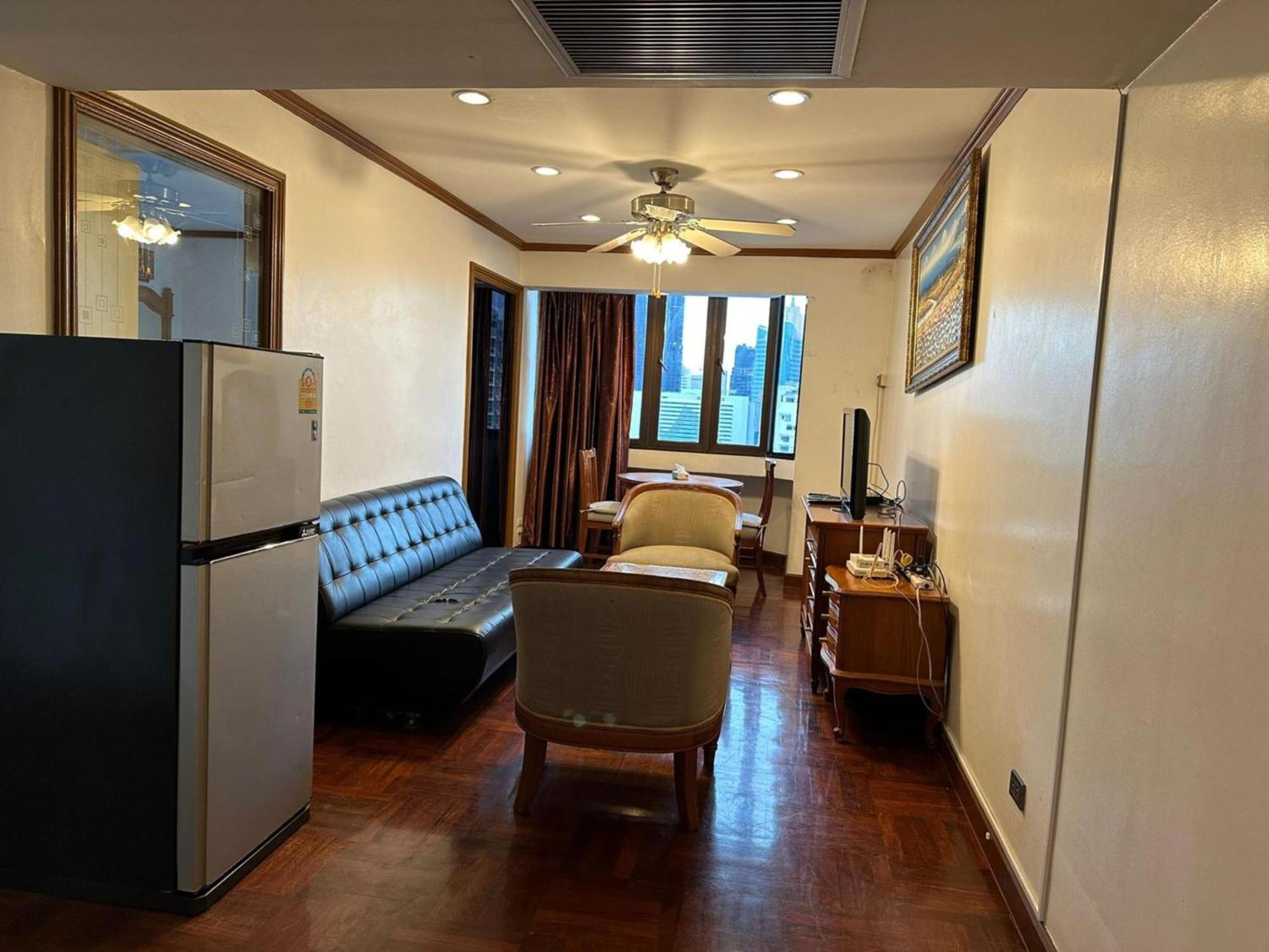 Omni Tower Cozy By Direct Apartment *