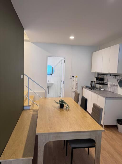 House In Bangkok, Sukhumvit Line Bts Rumah liburan *