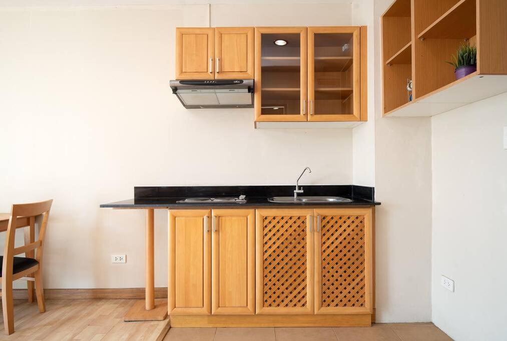 Apartment 181 Ekkamai Minimal