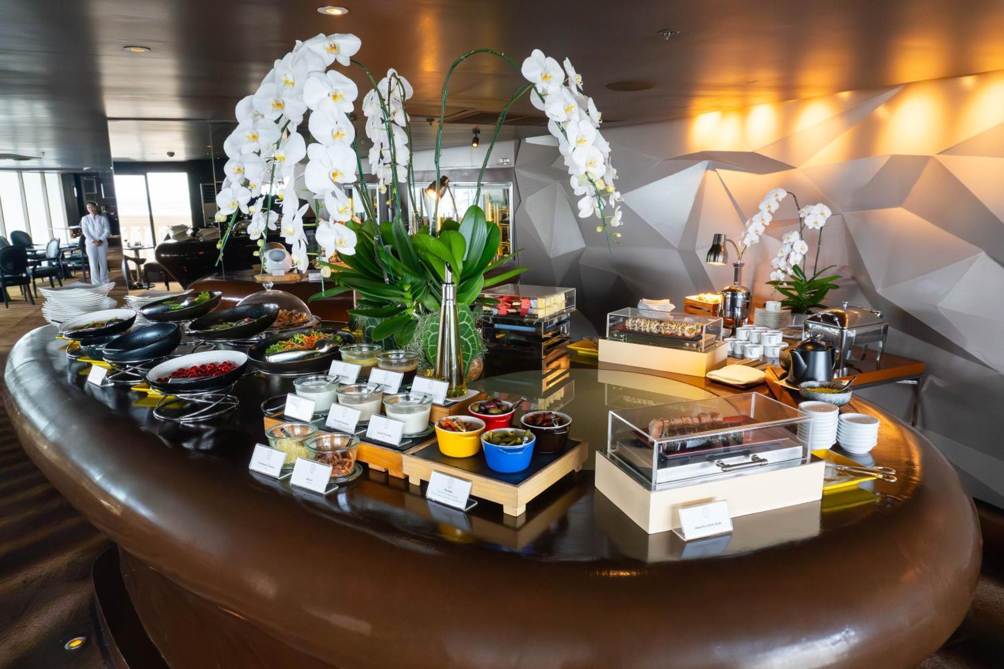 Hotel Lebua At State Tower