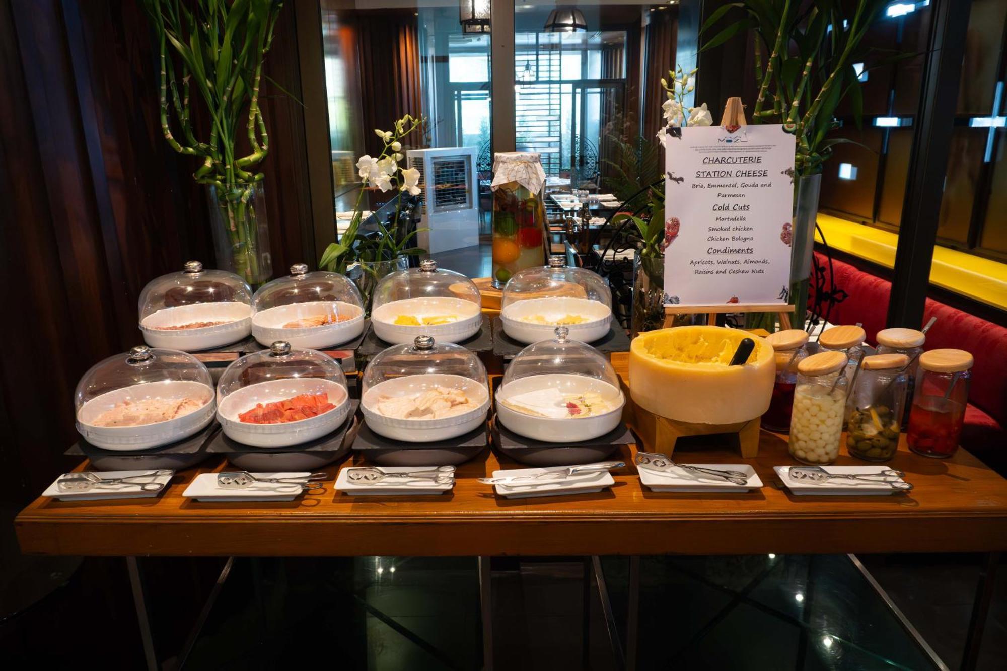 Hotel Lebua At State Tower Bangkok