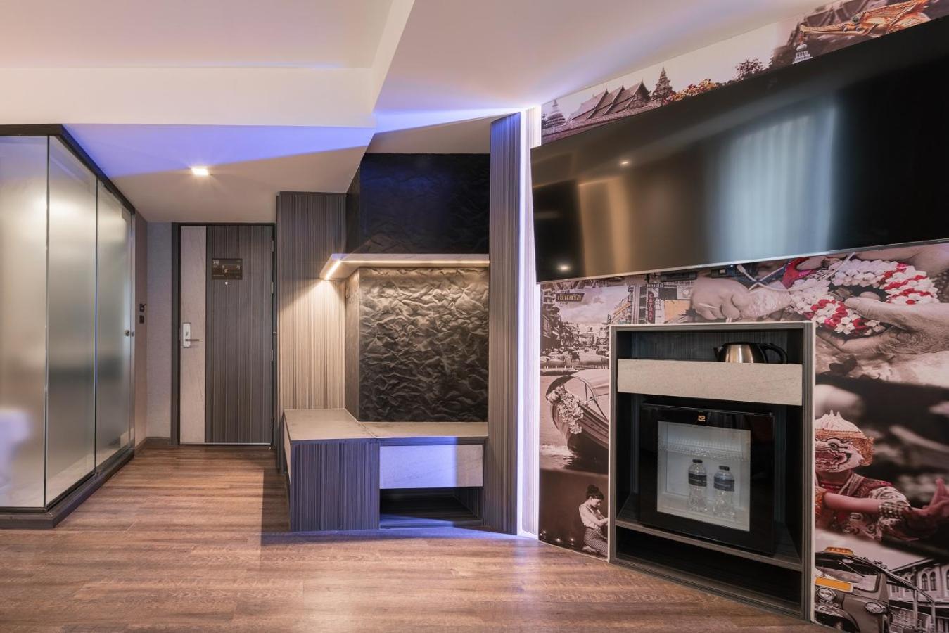 Aspira Gems Center Silom 4*
