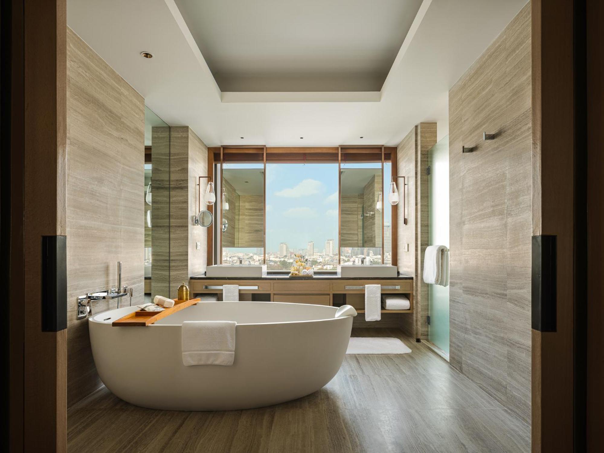 Hotel Capella 5*