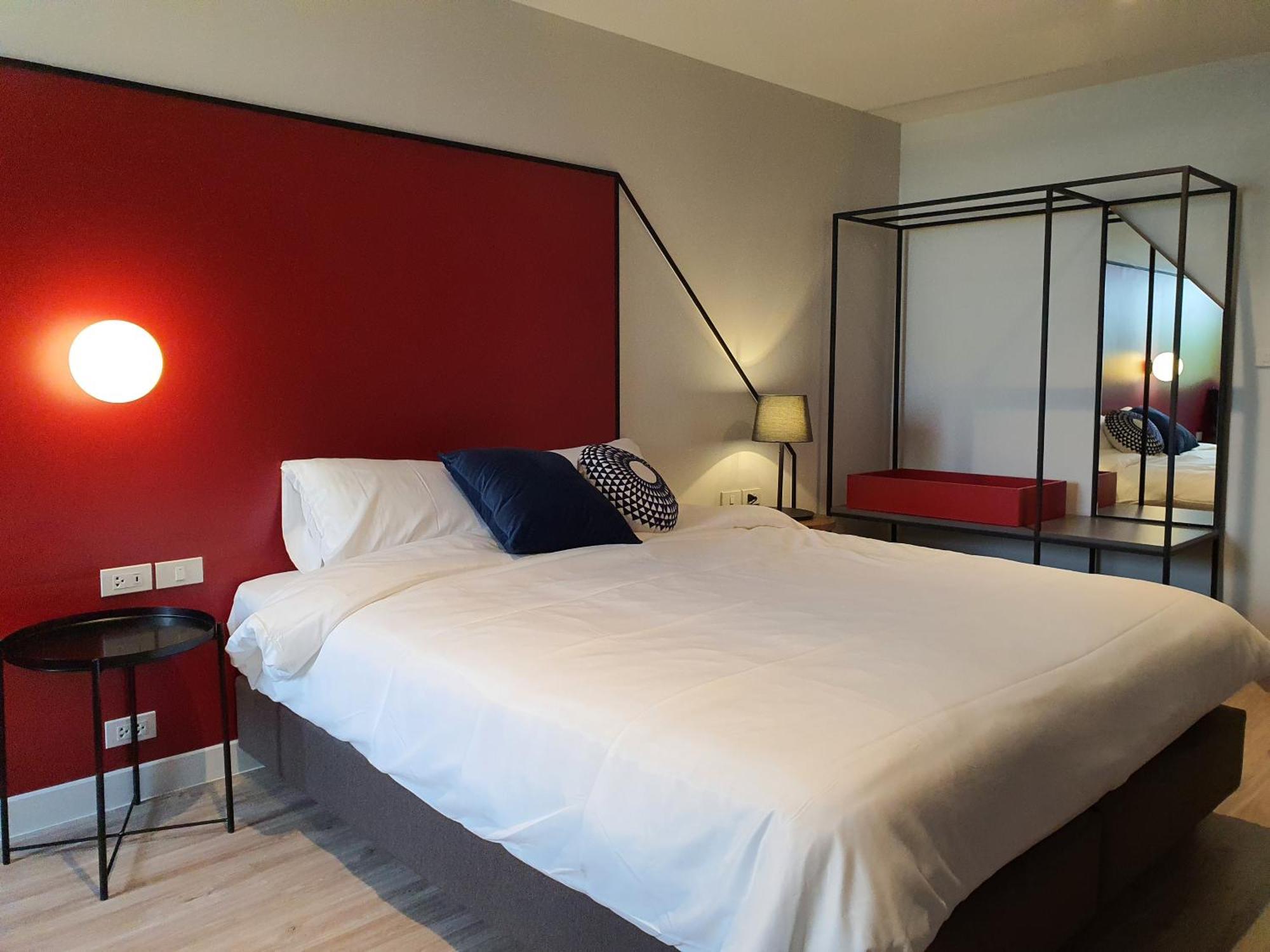 Roompini Bed & Breakfast Bangkok