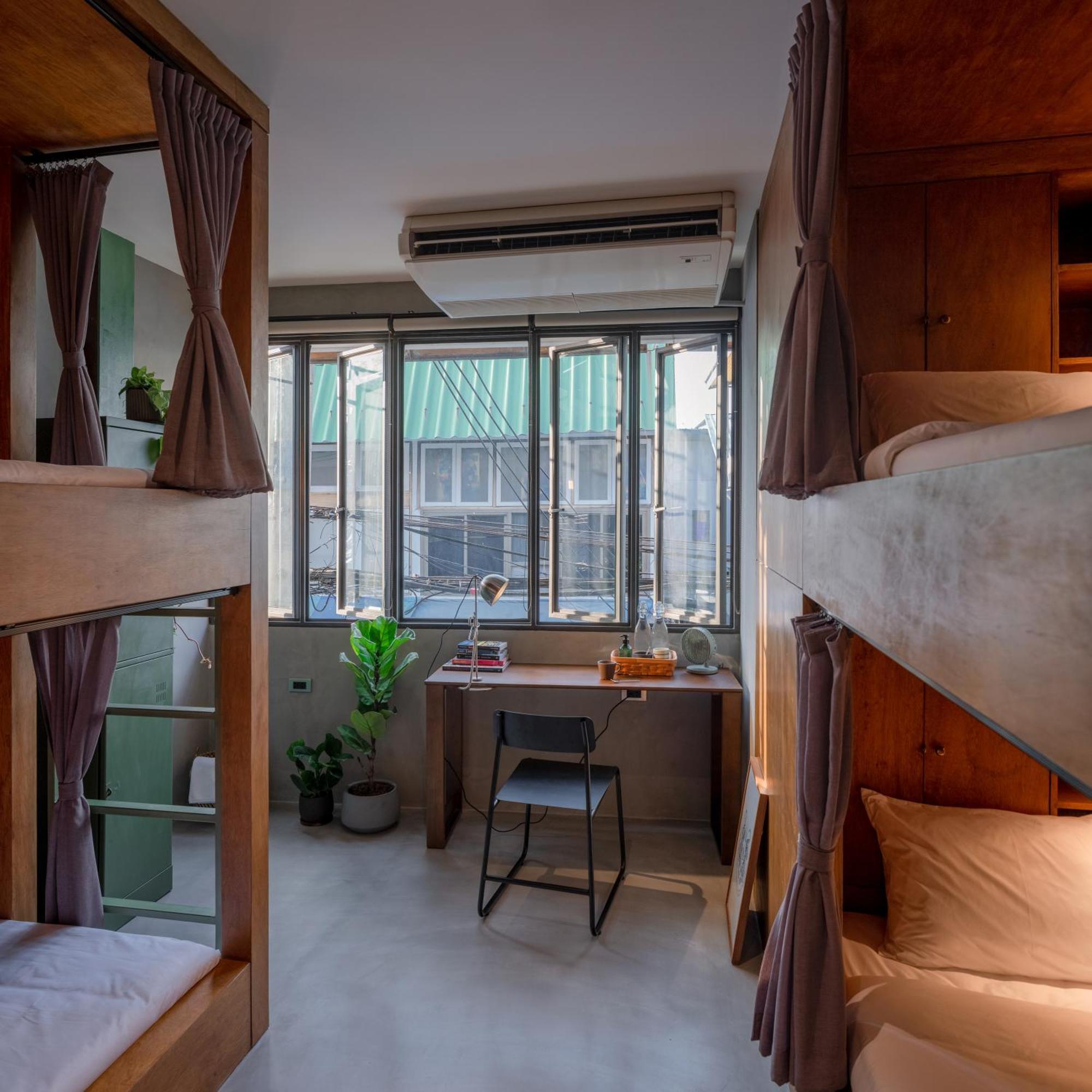Hostel Tamni *