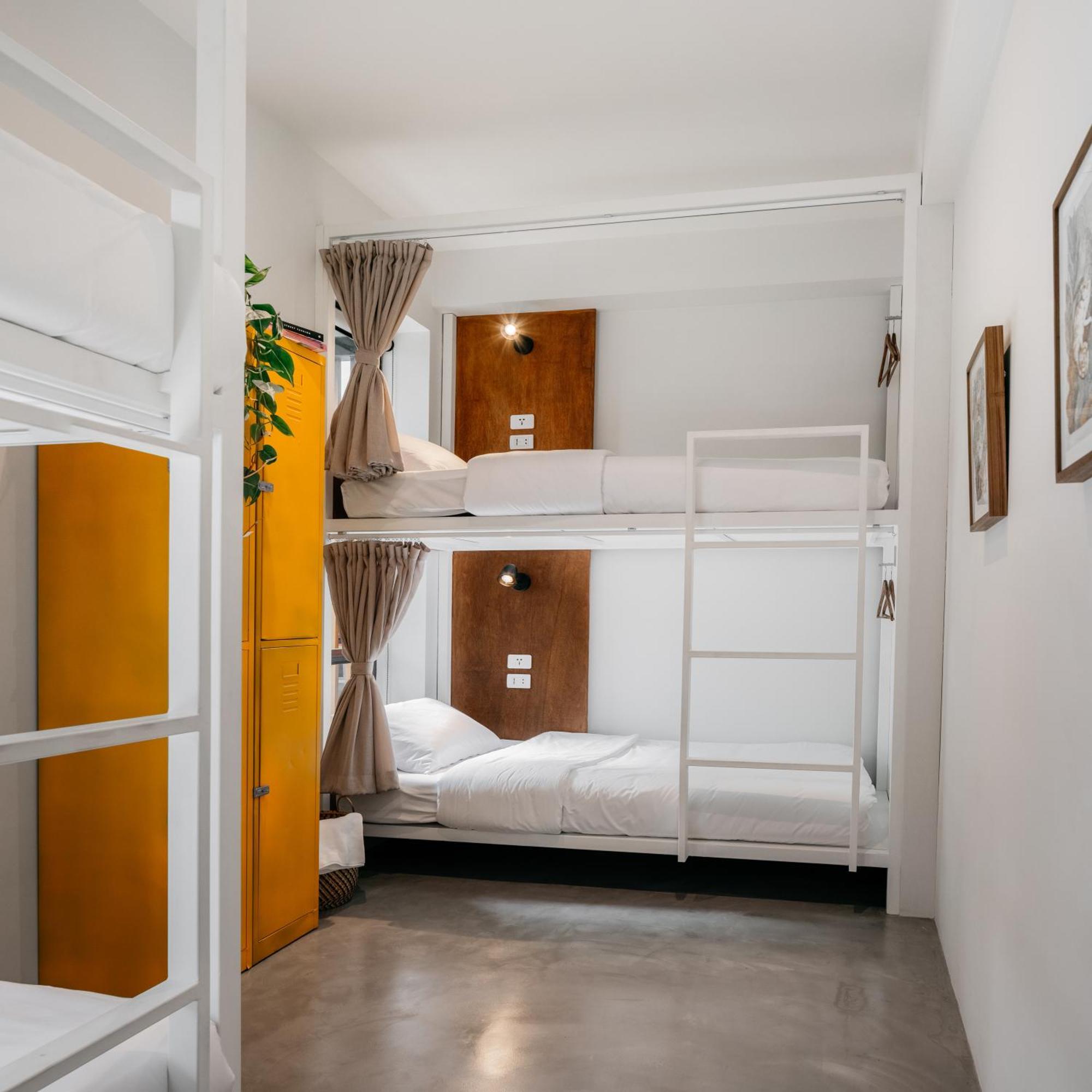 Hostel Tamni *