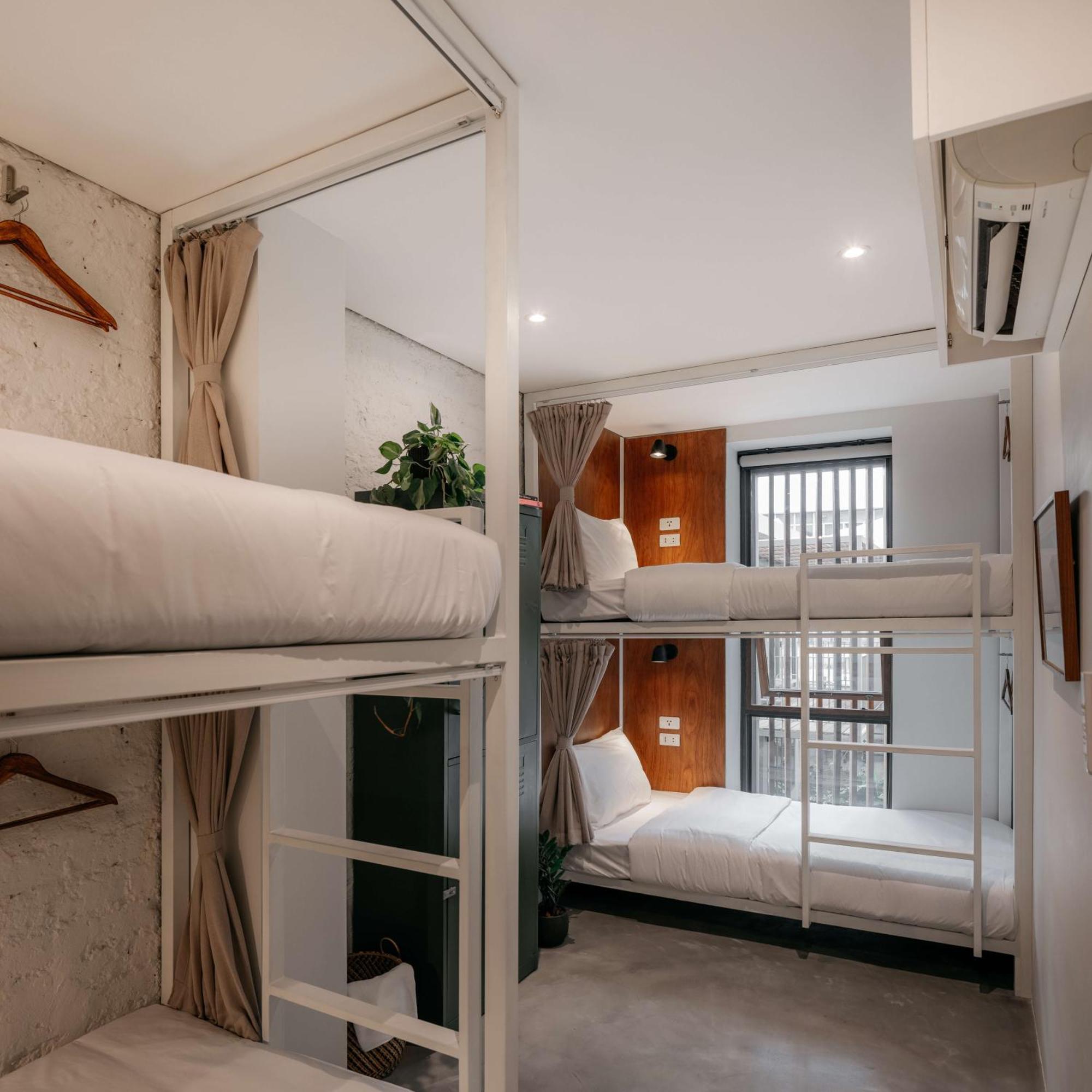 Tamni Hostel *