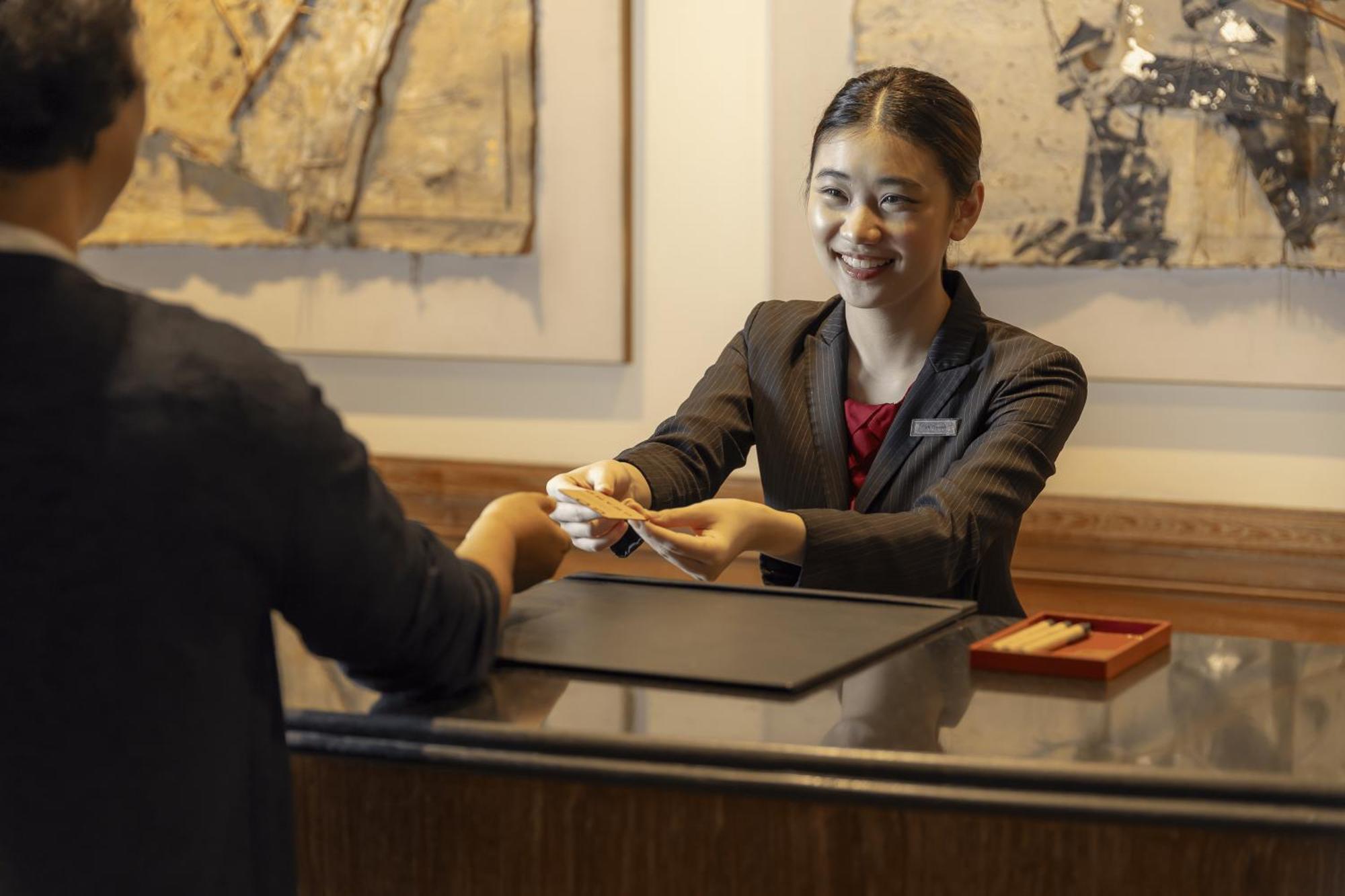 Grand Hyatt Erawan Hotel 5*