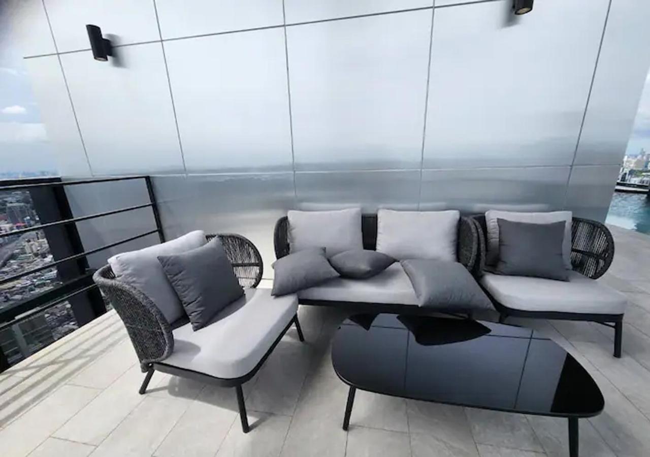 Duplex Luxury Near Bts Mrt Icon Siam Siam Paragon *