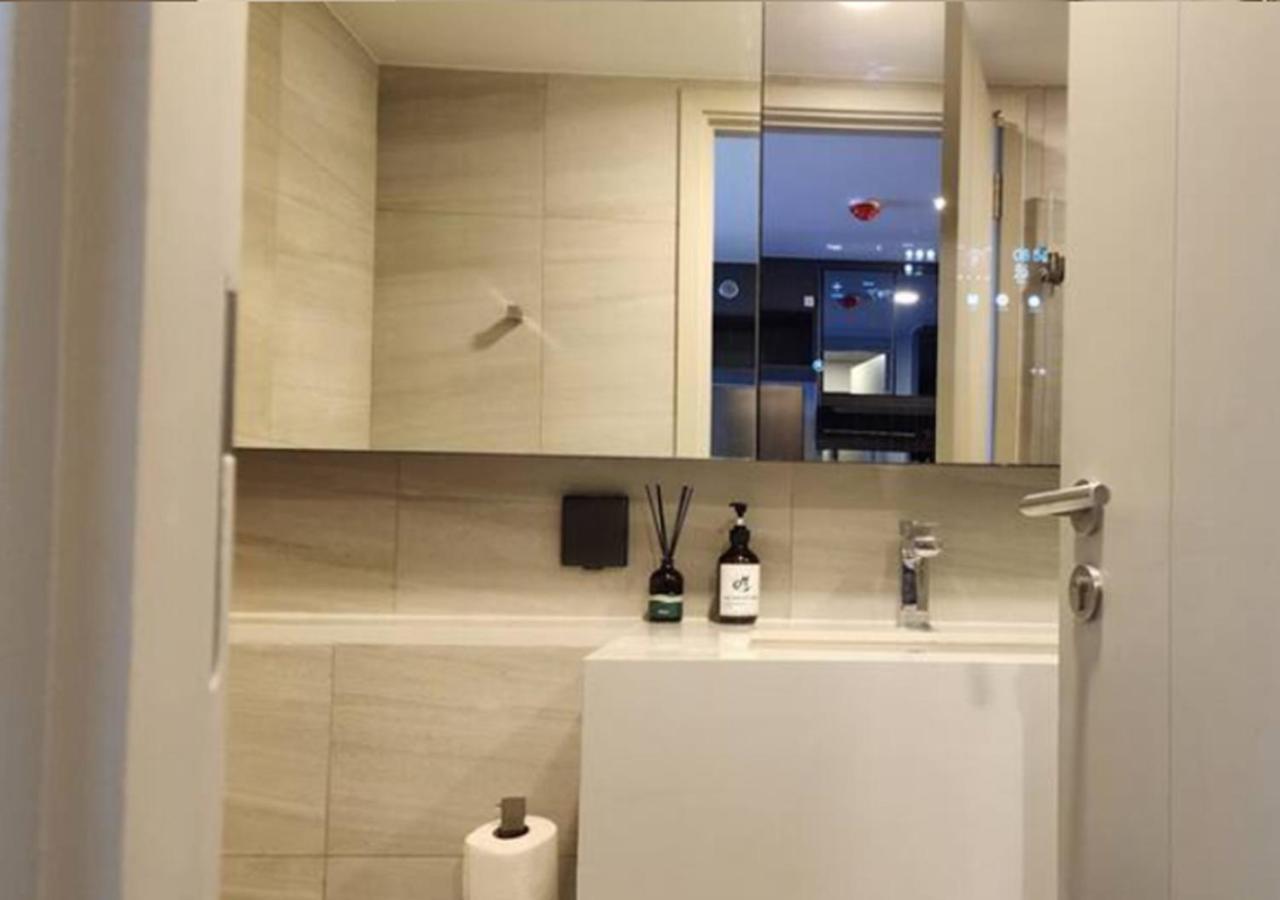 Duplex Luxury Near Bts Mrt Icon Siam Siam Paragon *