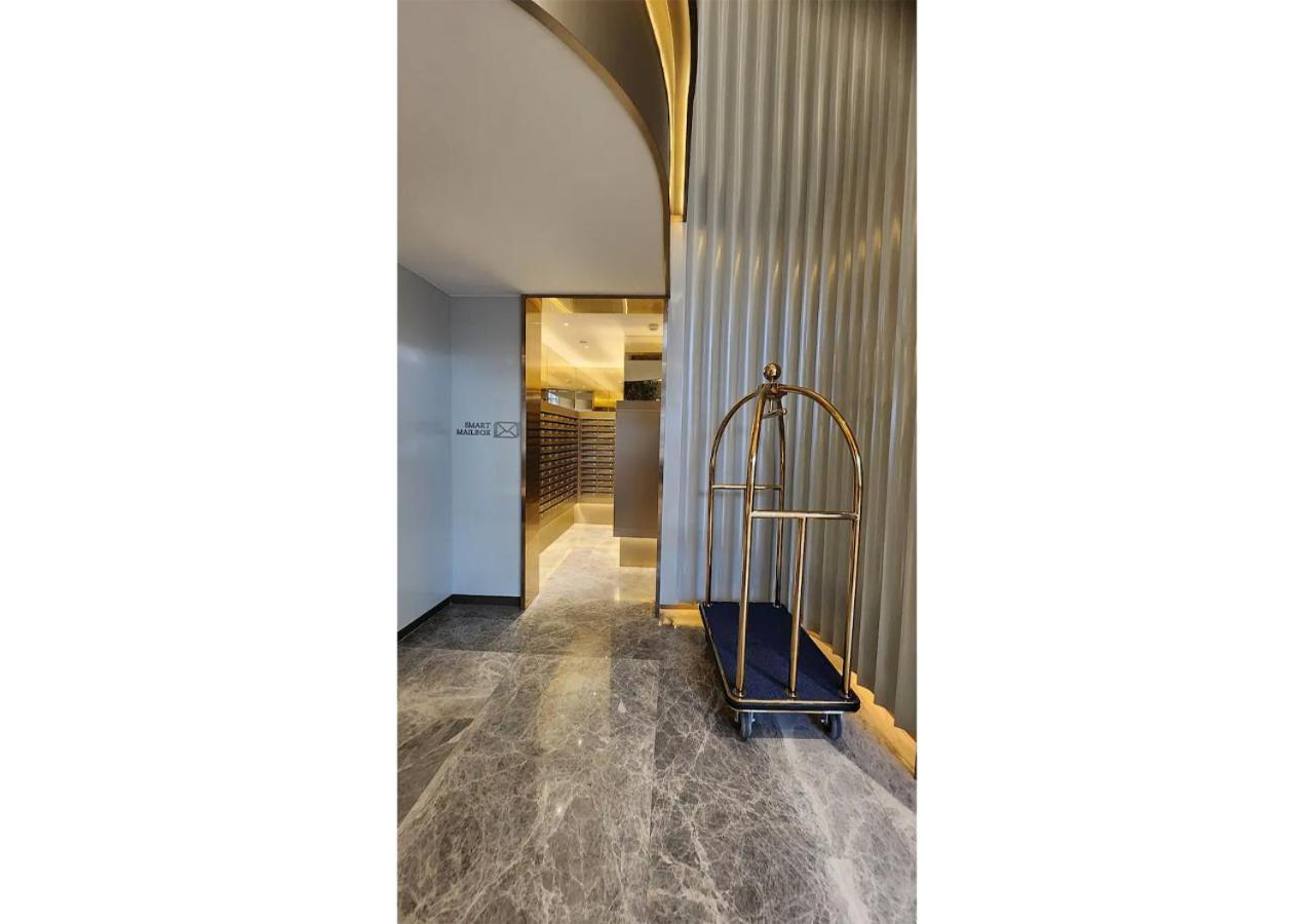 Duplex Luxury Near Bts Mrt Icon Siam Siam Paragon