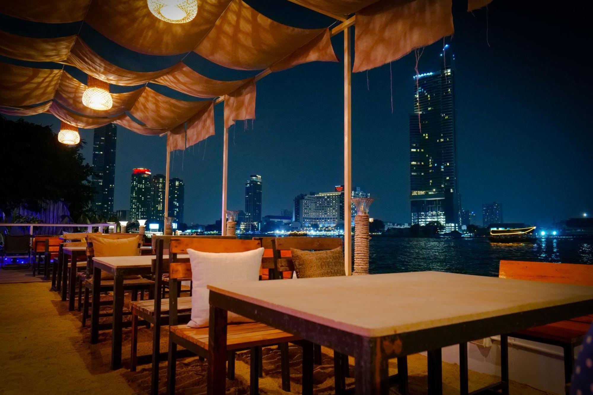 Hotel Anandpura Riverside 4*
