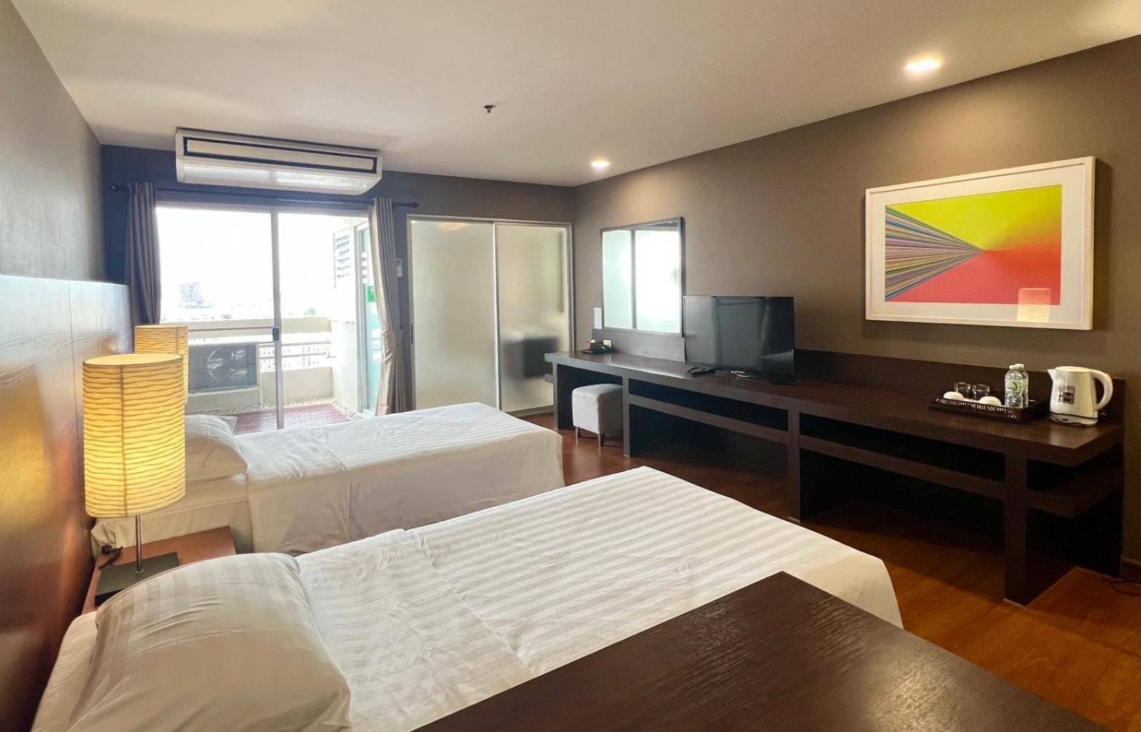 Bu Place Aparthotel