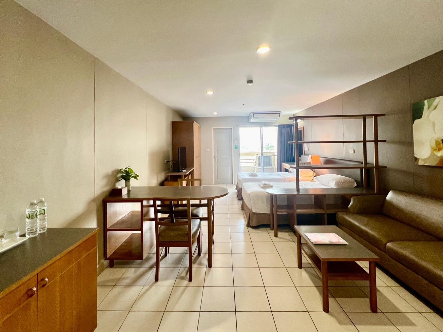 Aparthotel Bu Place 4*