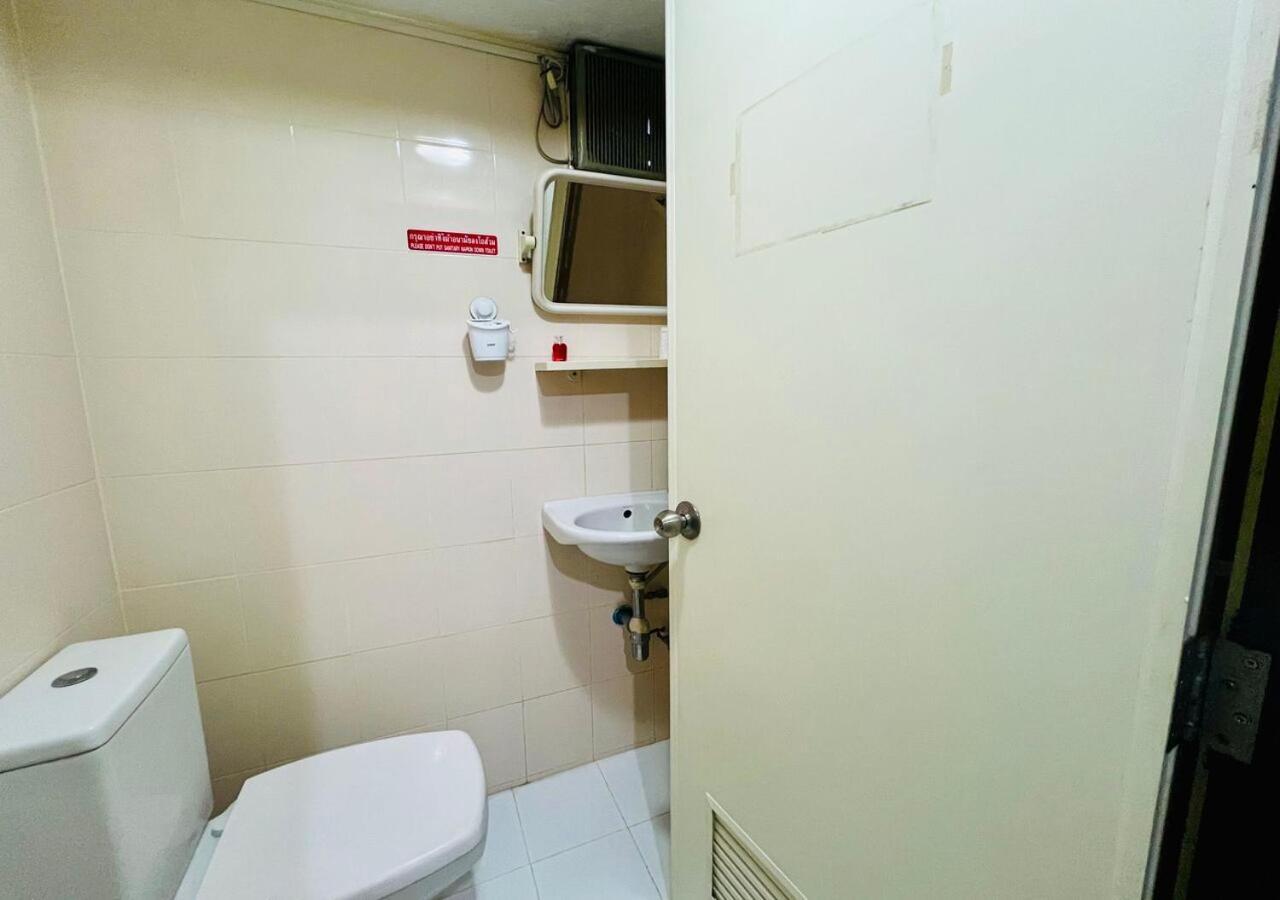 Ree House-asoke Bts Bangkok