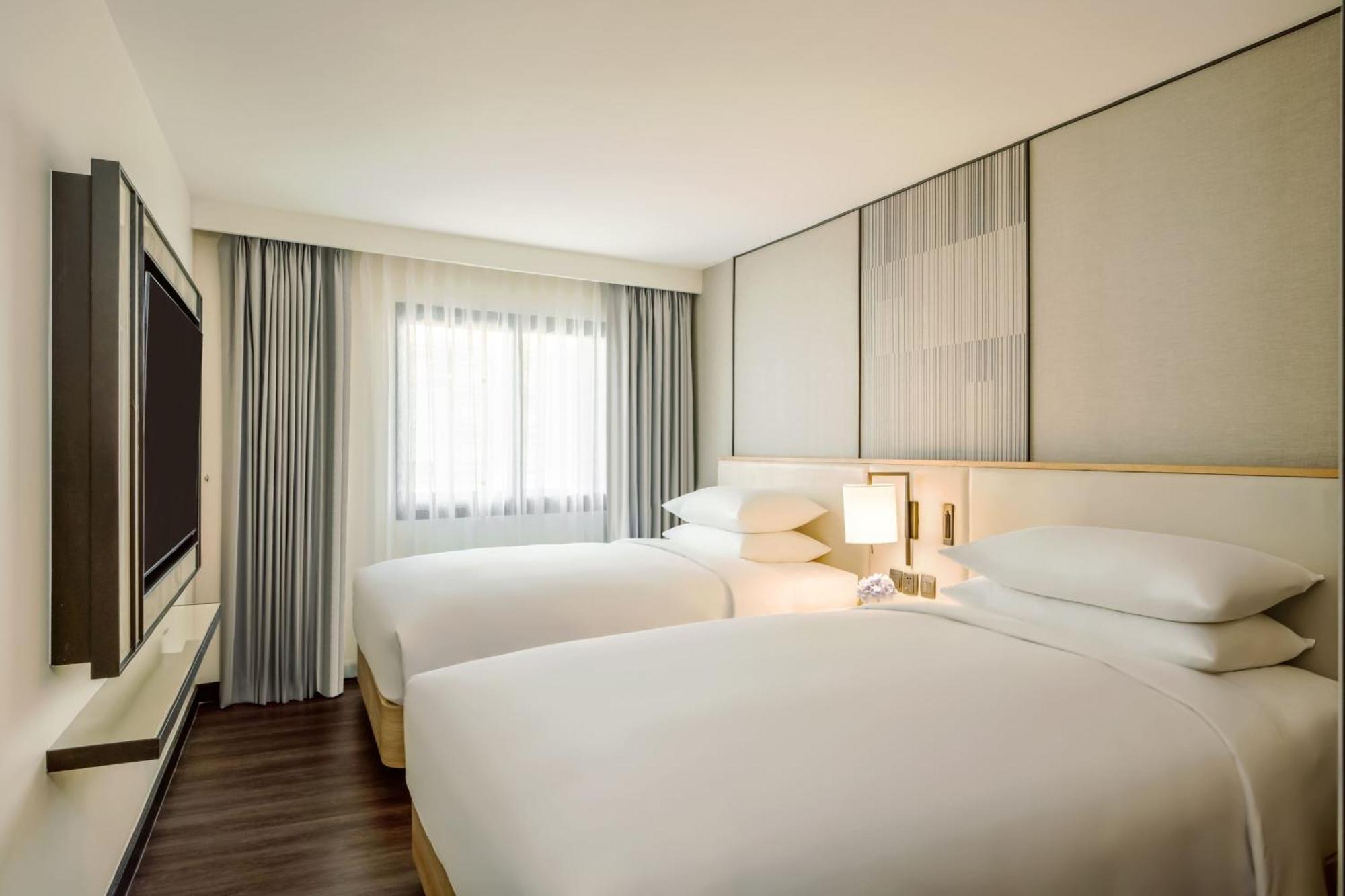 Marriott Executive Bangkok, Sukhumvit 50 5* Bangkok