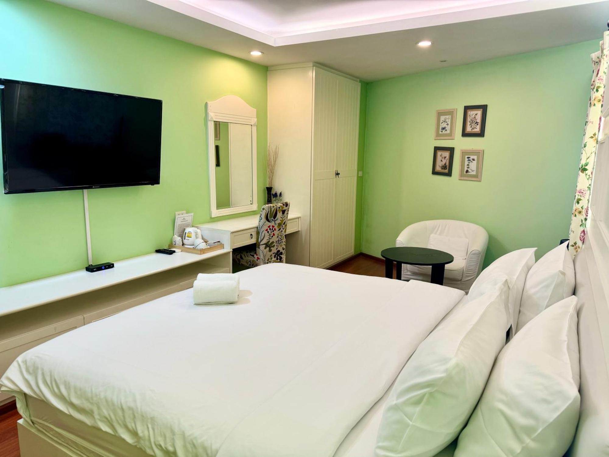 Inn Sabai Dee Minitel Bangkok