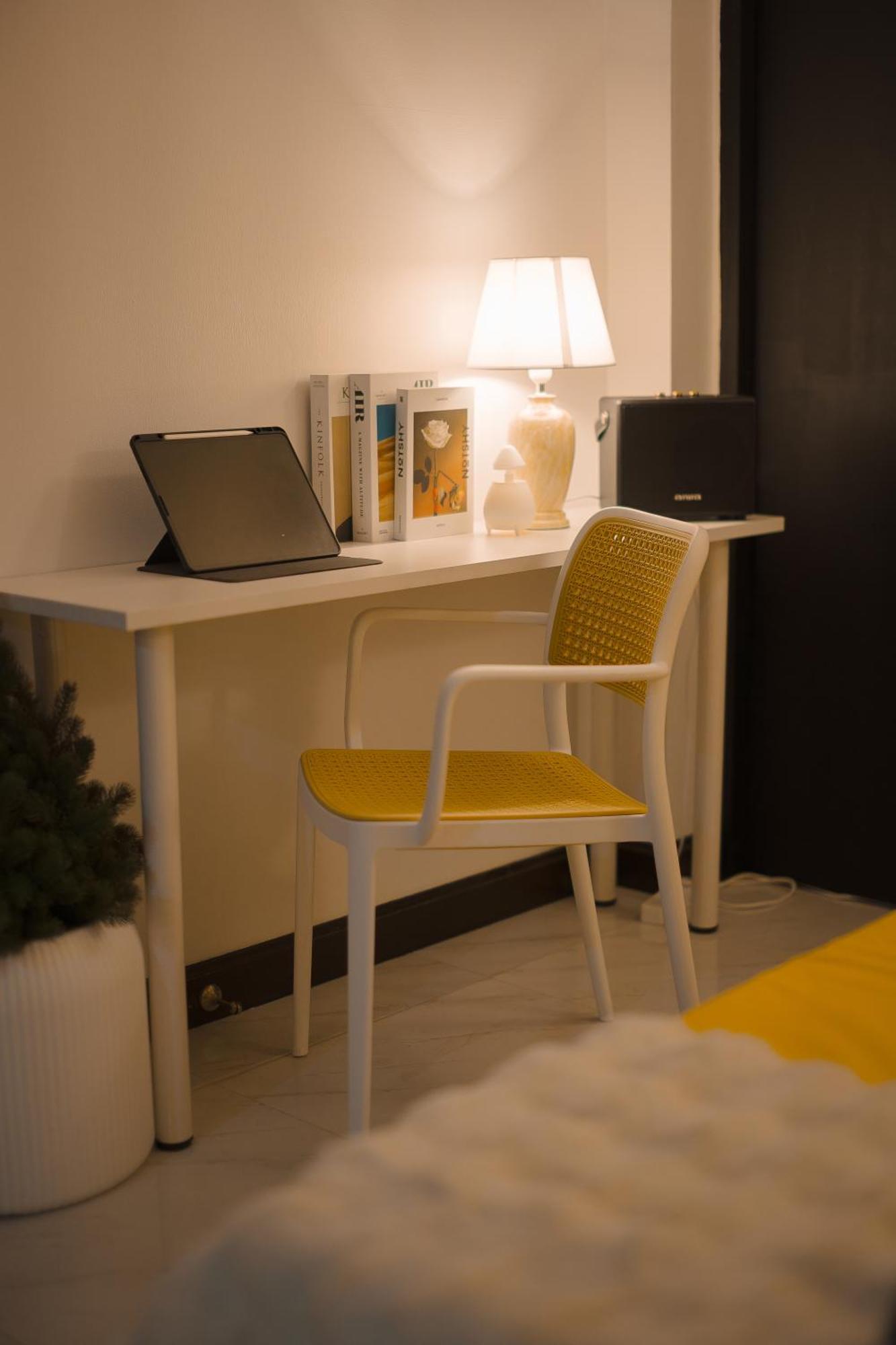 Single House 5br Parking And Kitchen In Sukhumvit49-1 Vakantiehuis