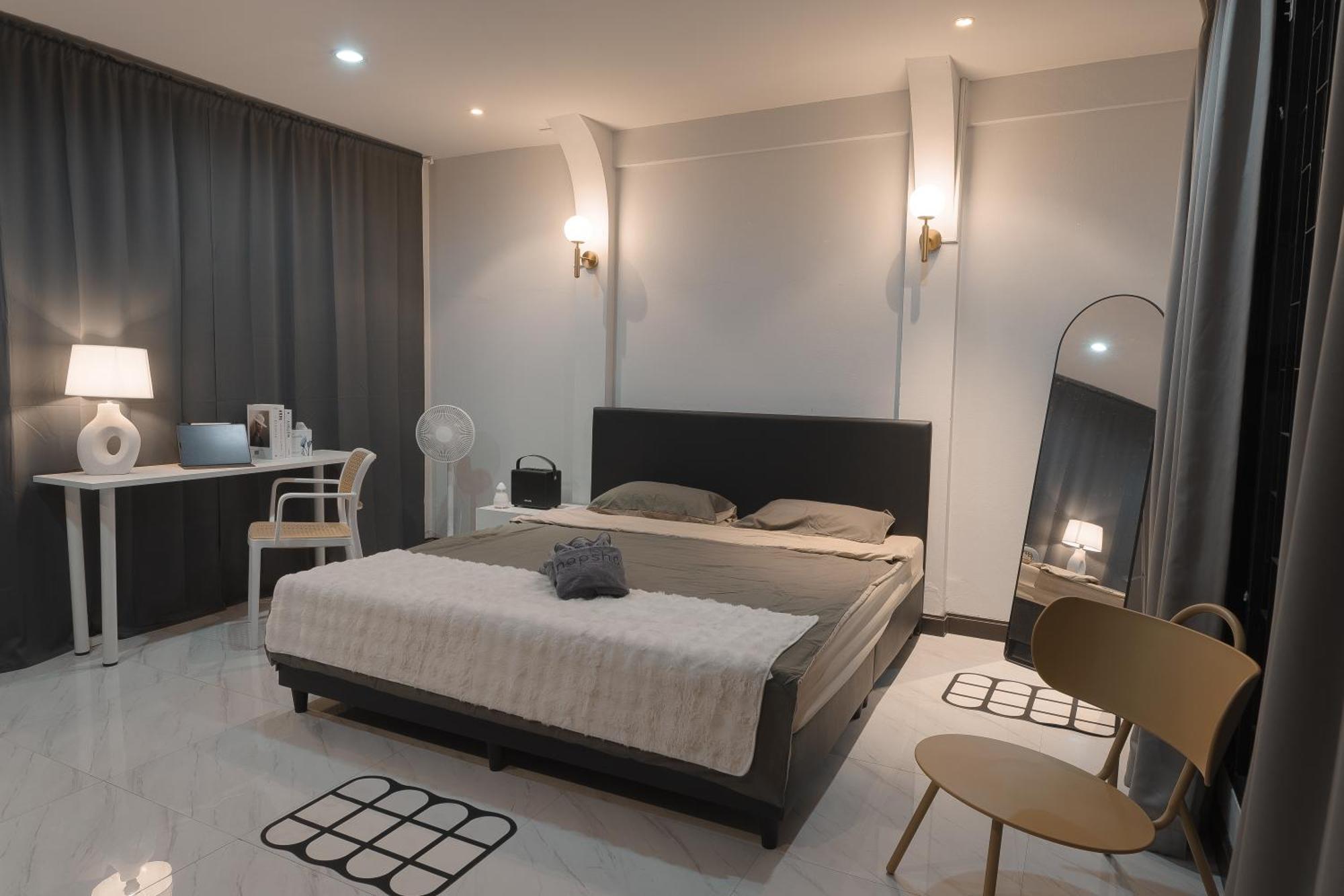 Vakantiehuis Single House 5br Parking And Kitchen In Sukhumvit49-1