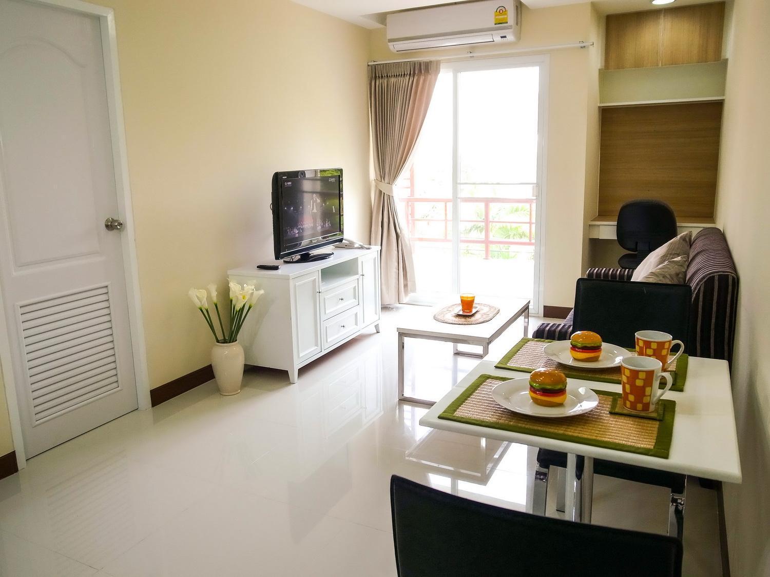 Apartment Charming Resident At Ekkamai From Unit Up To 2 Bedroom