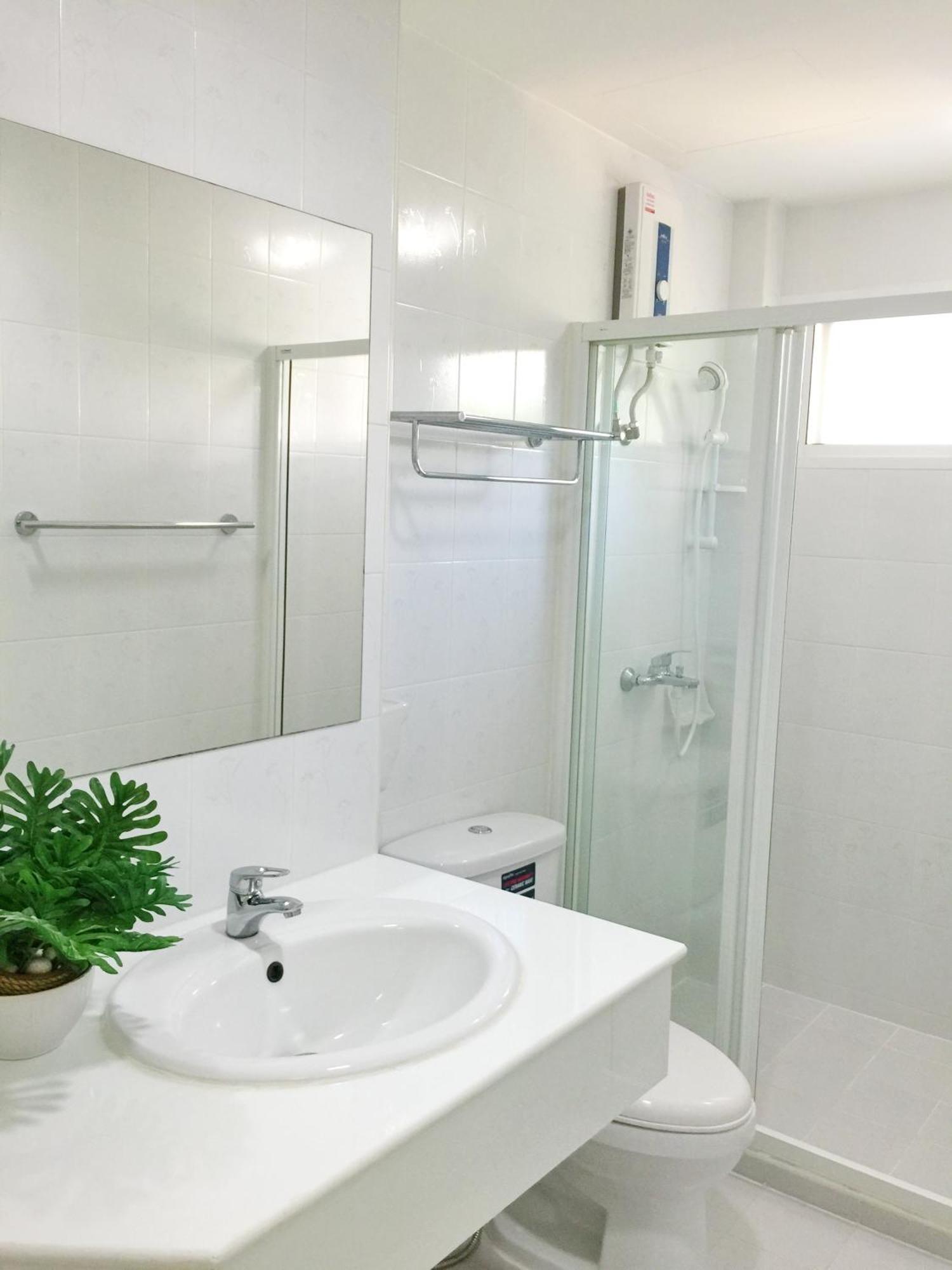 Charming Resident At Ekkamai From Unit Up To 2 Bedroom