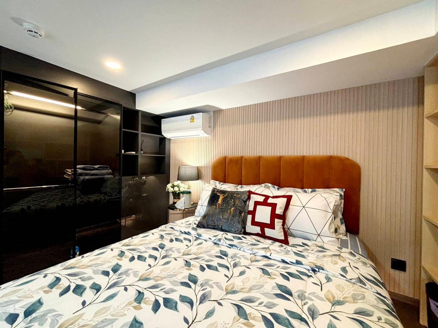Duplex Luxury Near Bts Mrt Icon Siam Siam Paragon Apartment