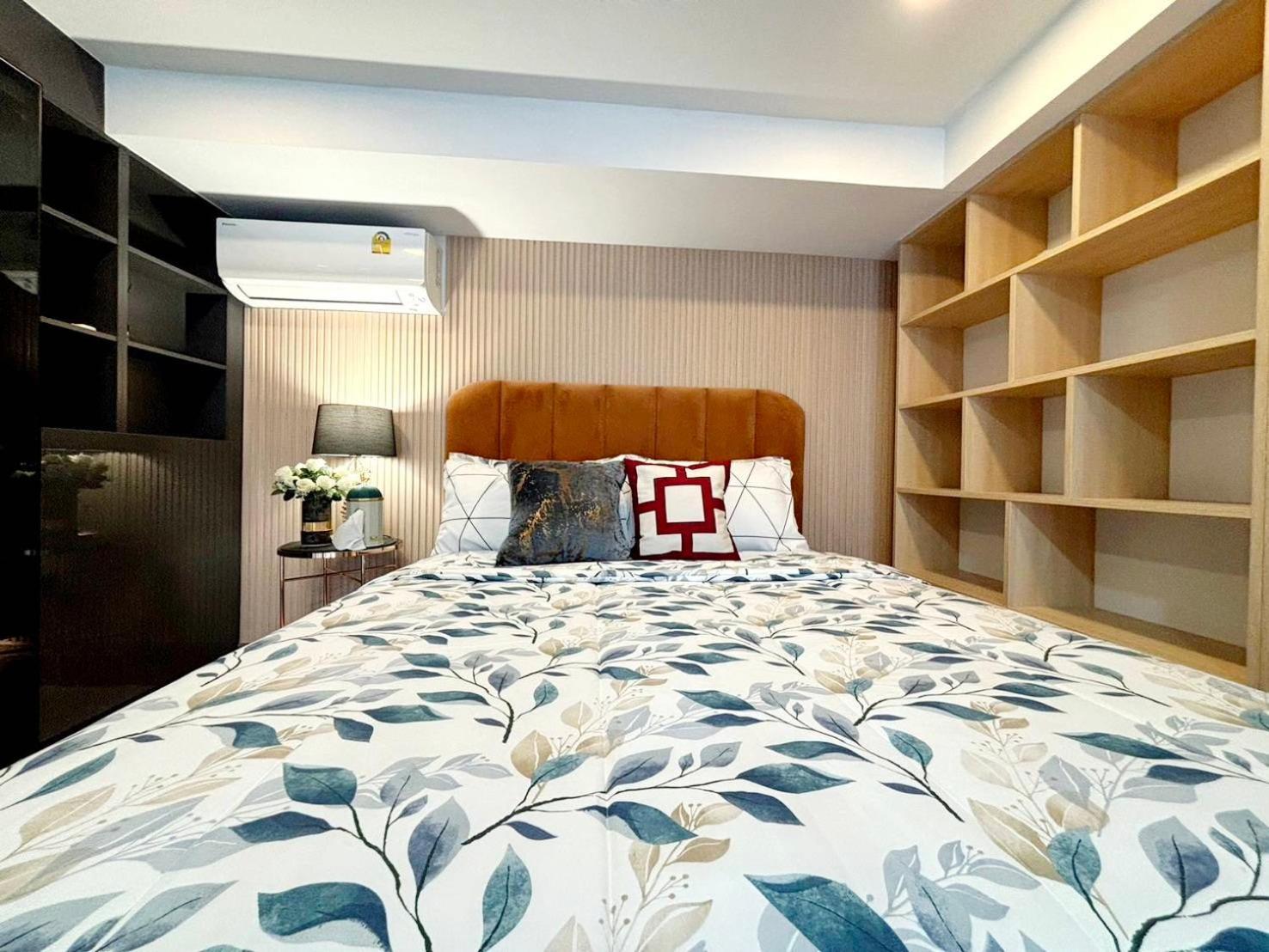 Apartment Duplex Luxury Near Bts Mrt Icon Siam Siam Paragon *