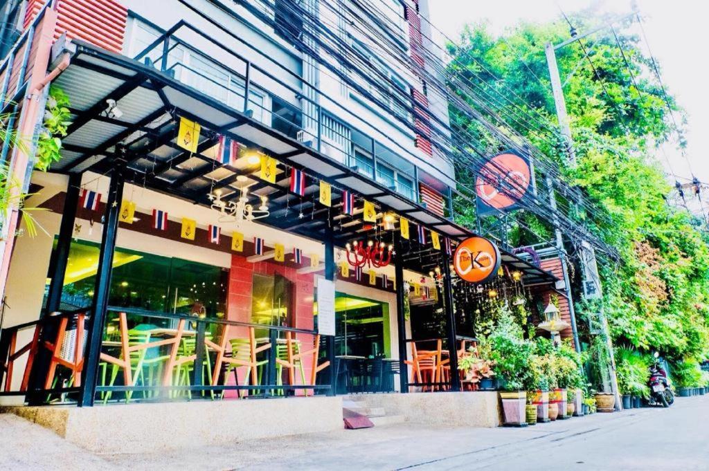 The Konnect Hotel