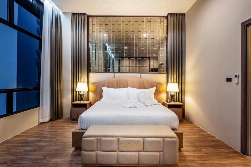 Hotel The Grand Sala Thai 4*