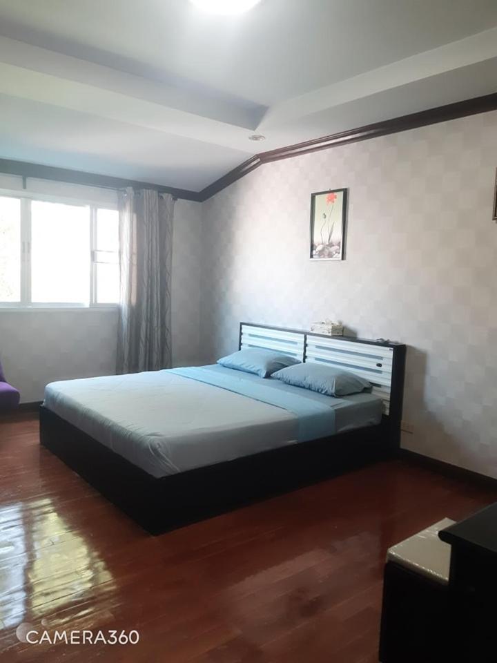 24 Donmuang Guest house *
