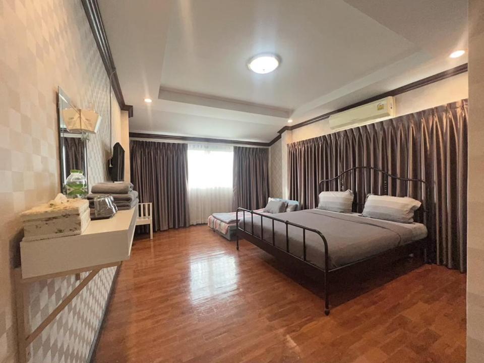 24 Donmuang Guest house Bangkok