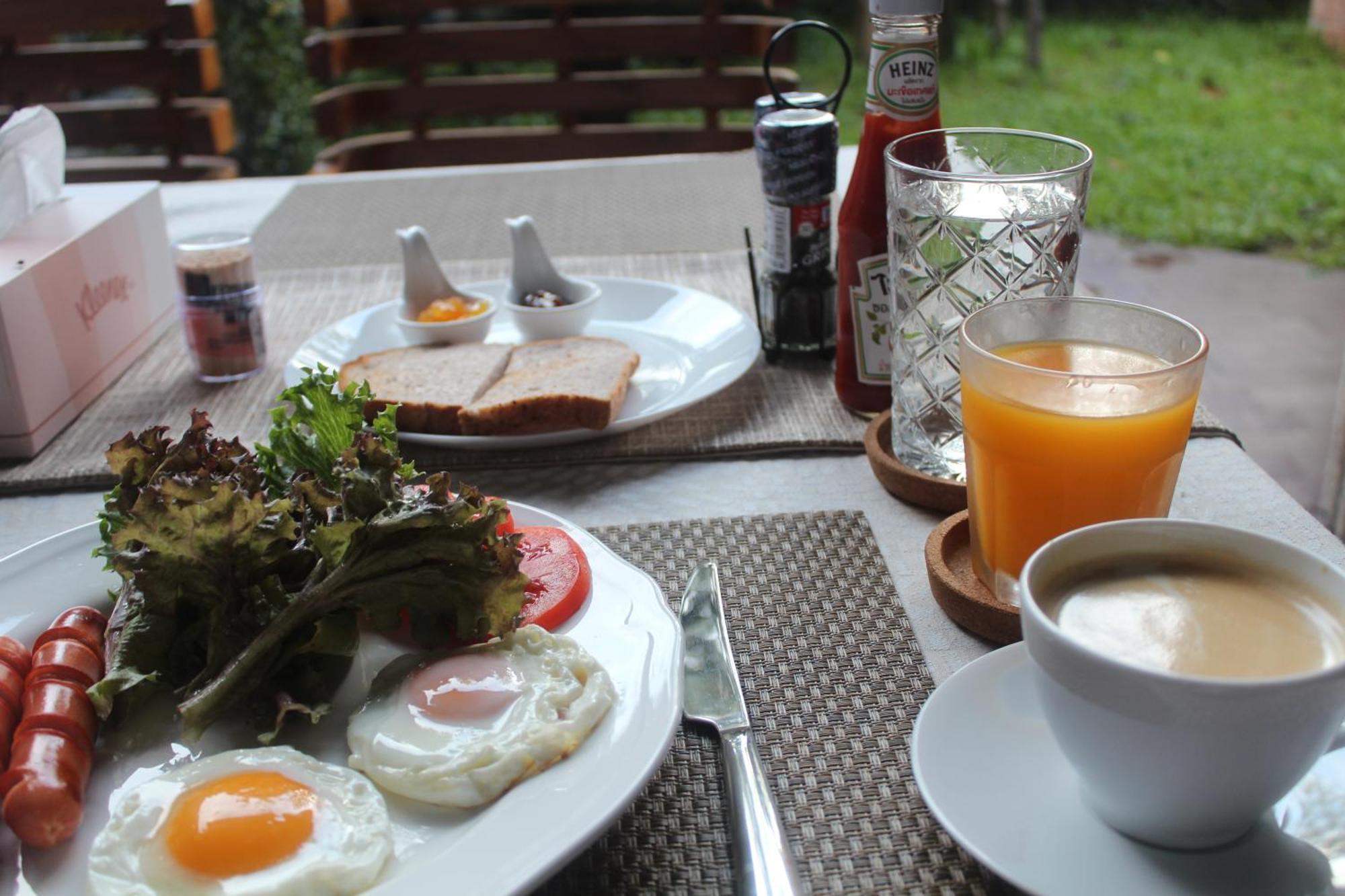 Narra House Sukhumvit58 Bed & Breakfast Bangkok