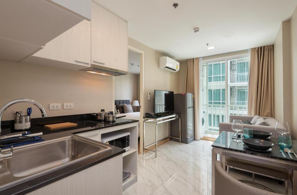 Ekkamai Apartamento *