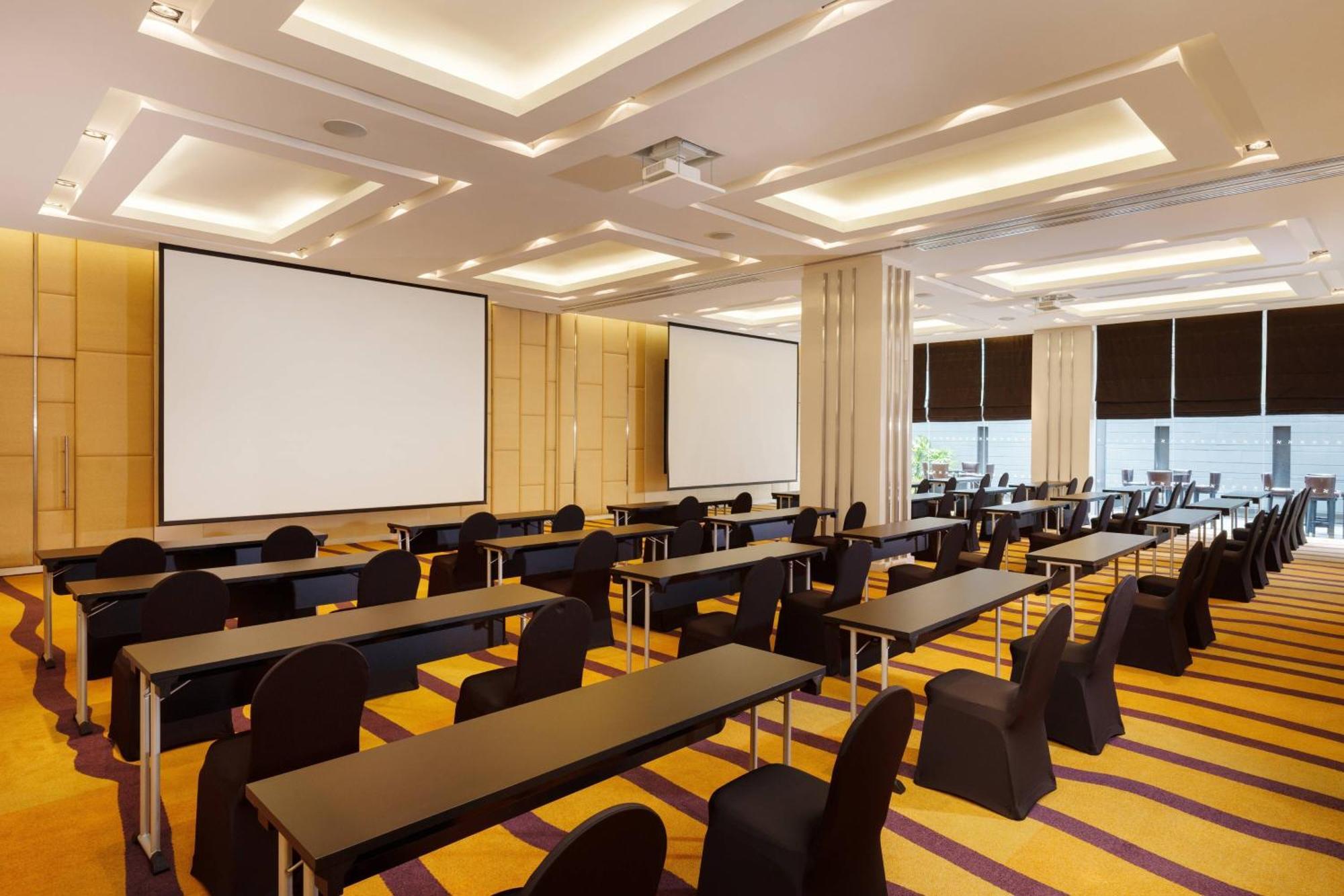 Four Points By Sheraton Bangkok, Sukhumvit 15 Hotel Banguecoque