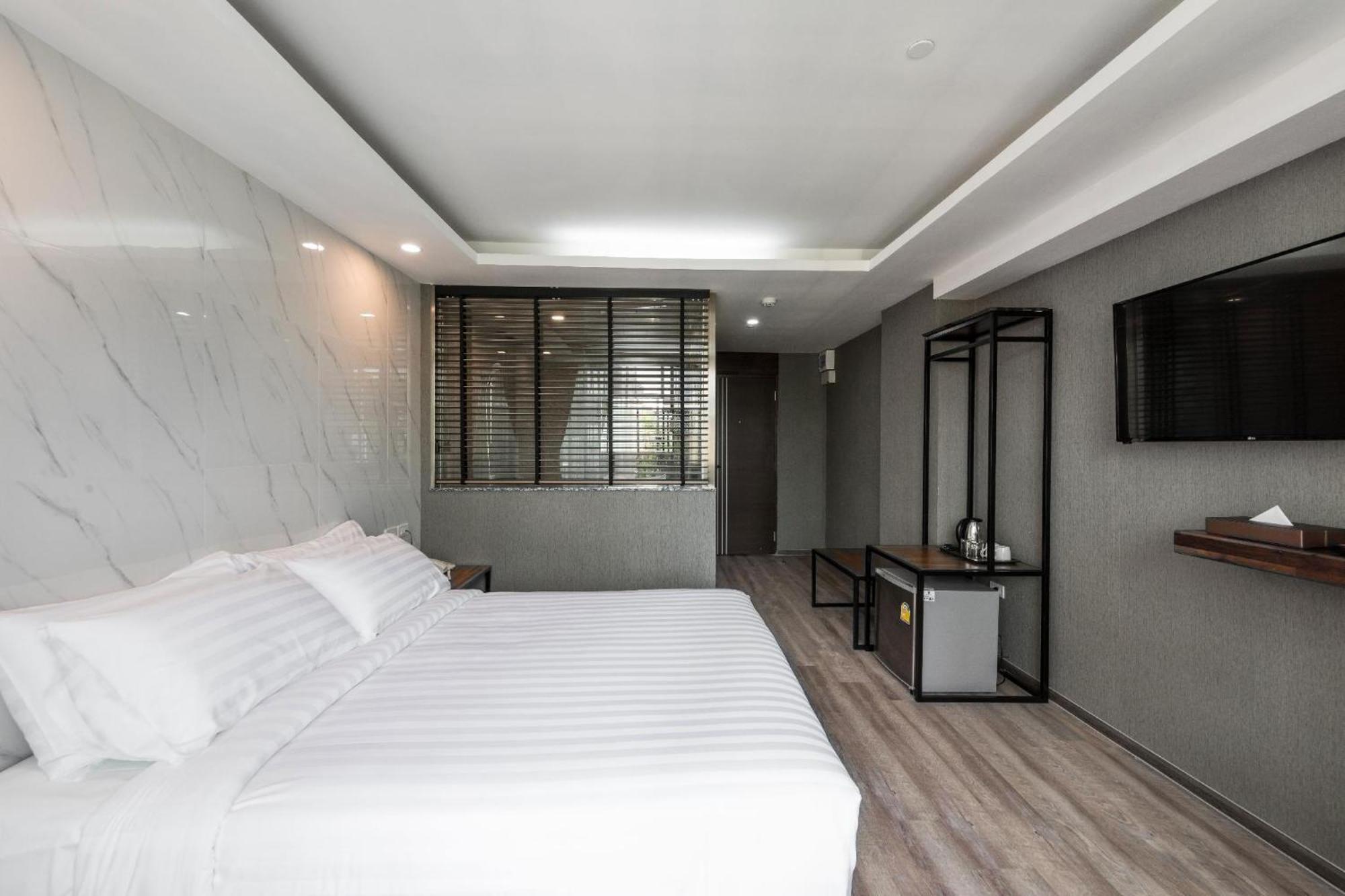 Link Hotel Bangkok
