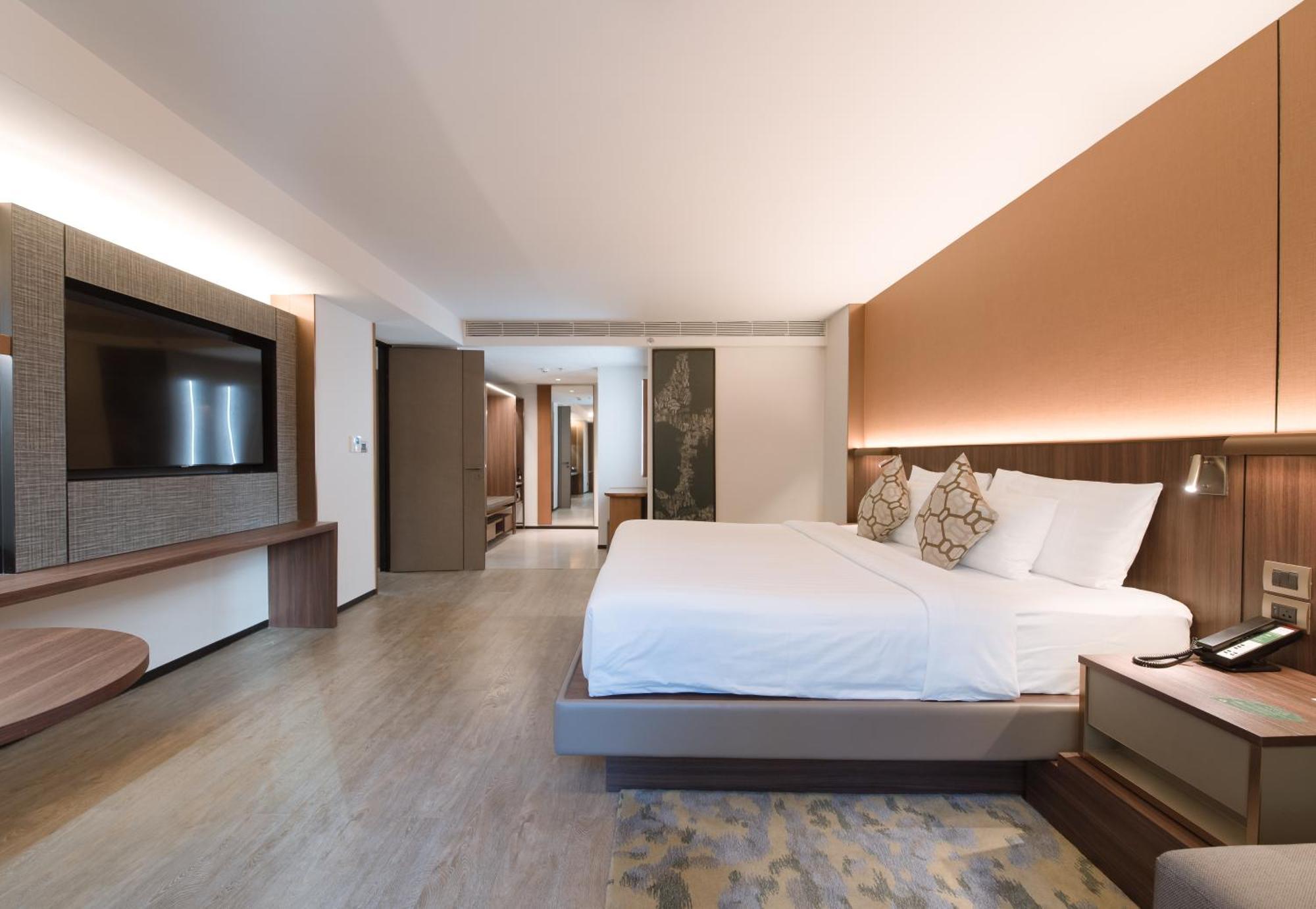 Gardina Asoke & - Sha Certified Hotel