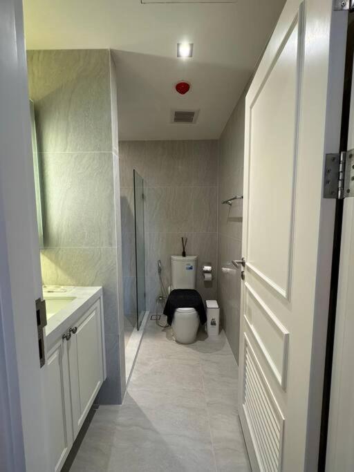Apartment Luxury In Charoenkrung Near Asiatique Bangkok