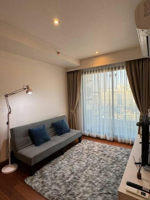 Luxury In Charoenkrung Near Asiatique Apartment *
