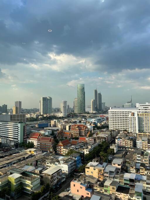 Luxury In Charoenkrung Near Asiatique Apartment