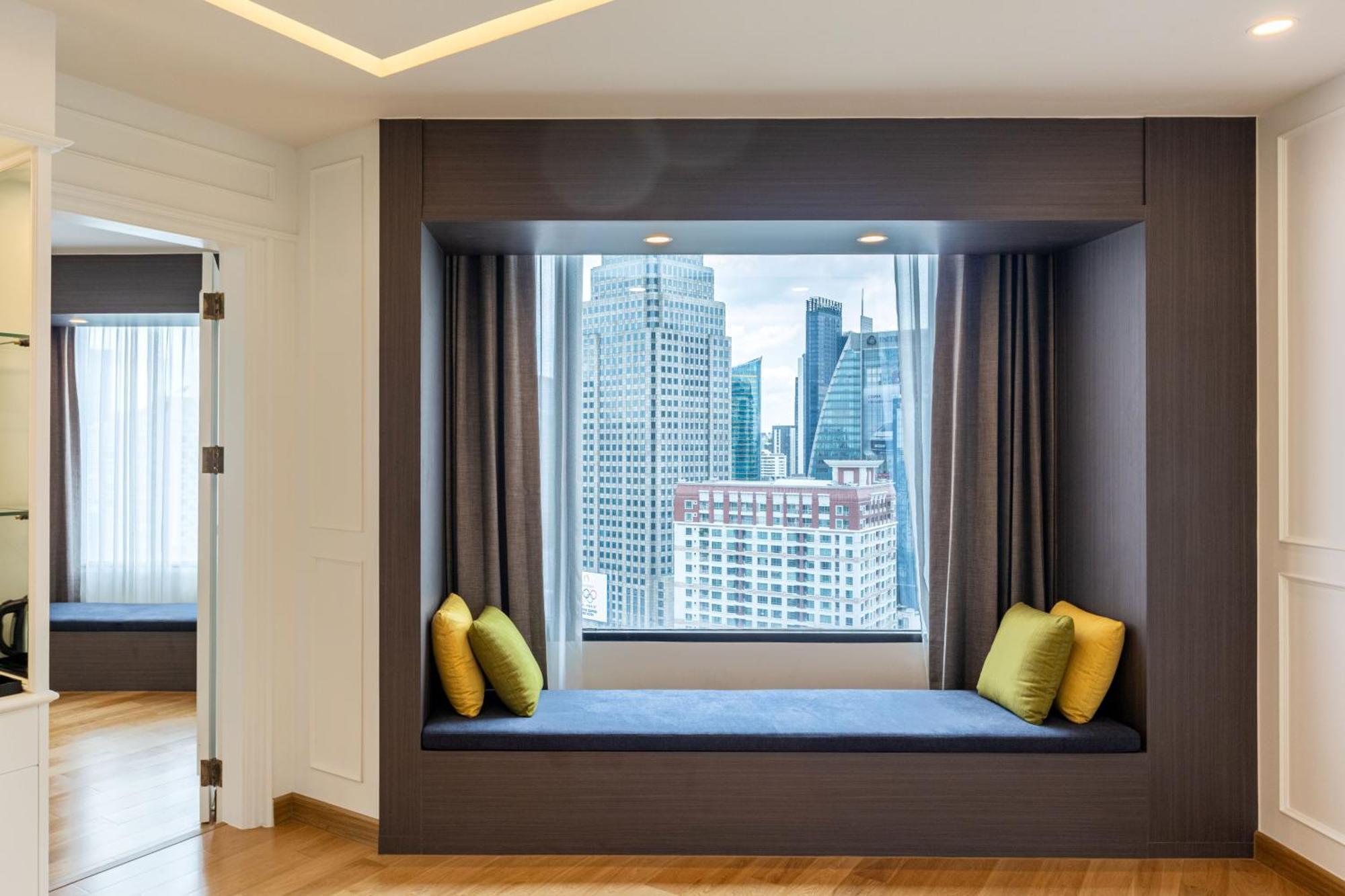 Rembrandt Hotel&suites Sha Plus Certified 4* Bangkok