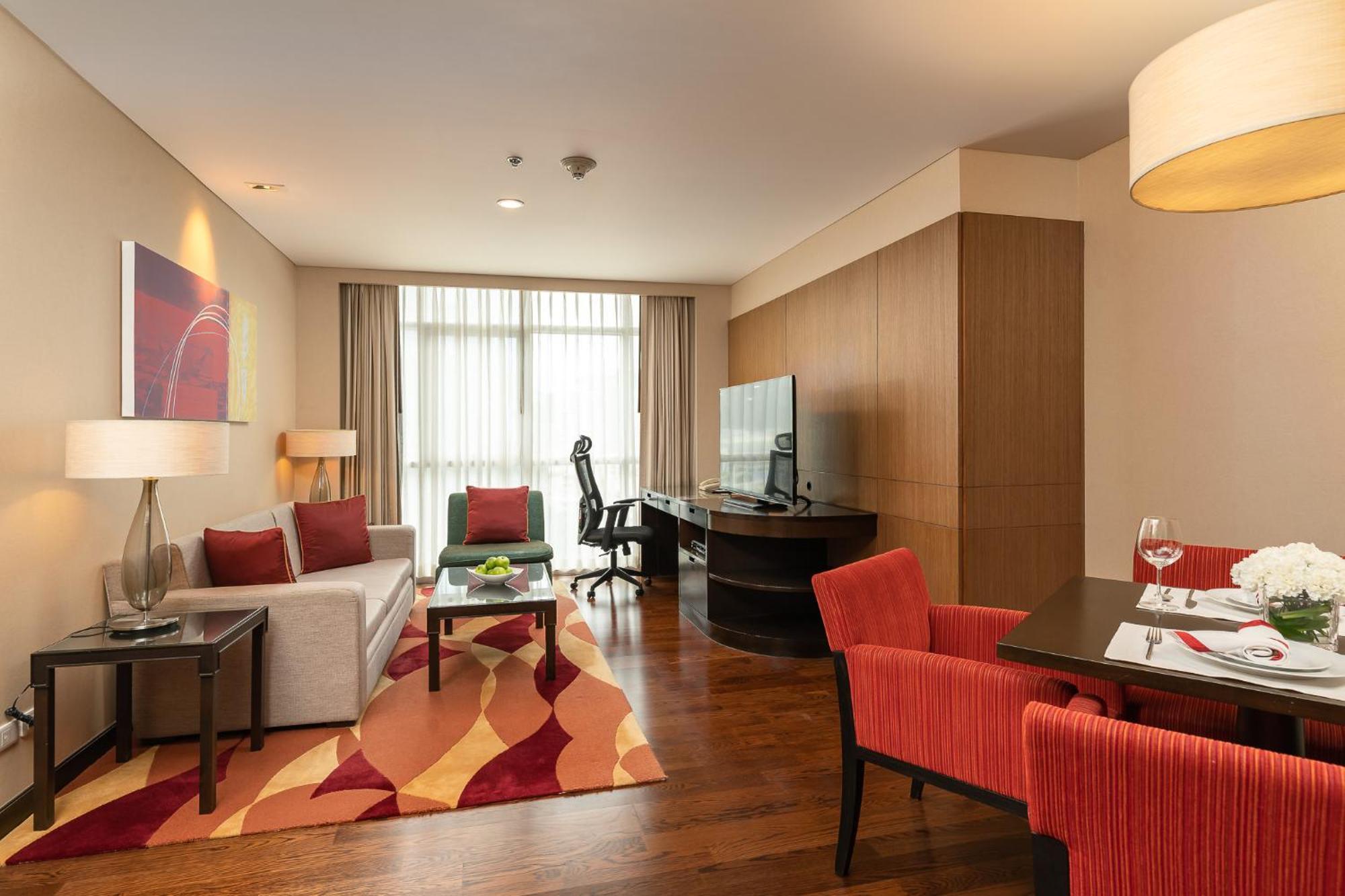 Sathorn Vista, - Marriott Executive 5*