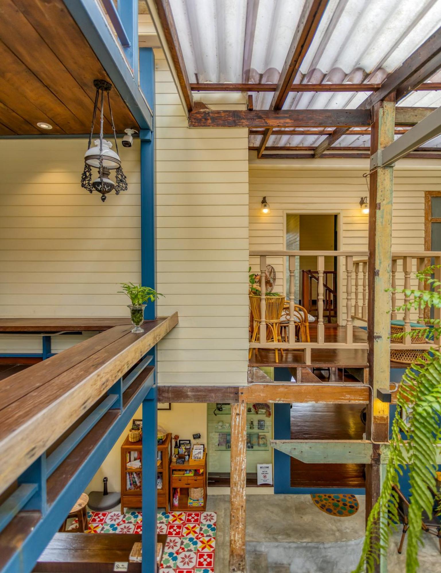 Bed & Breakfast Priya Boutique House